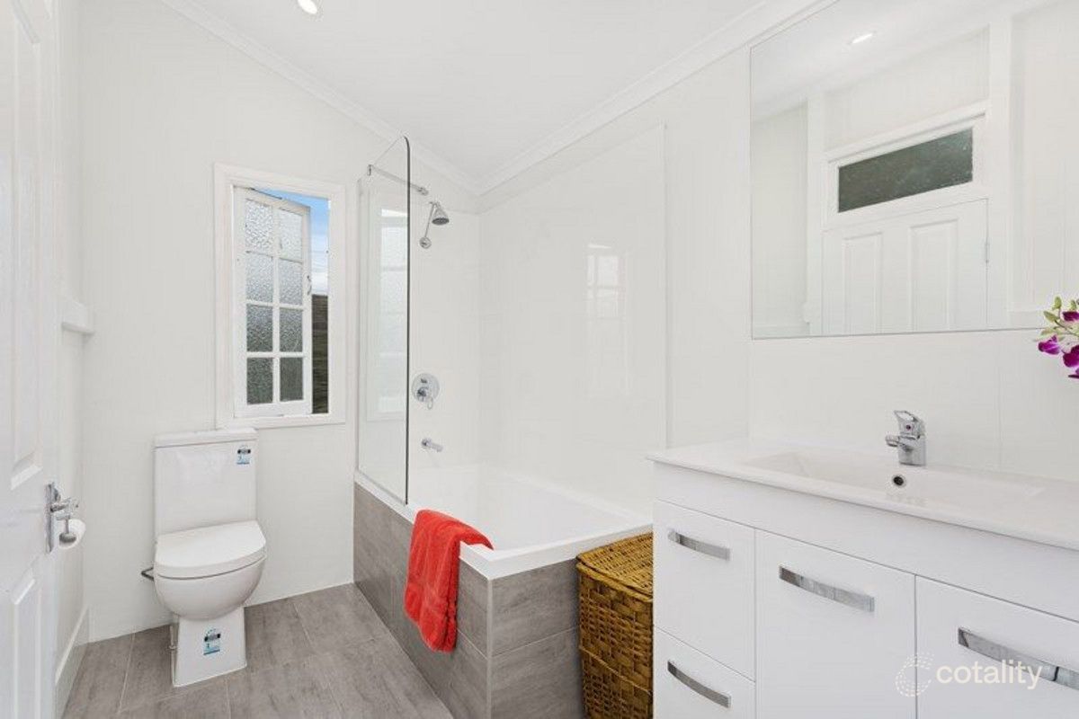 53 Mawarra St, Albion, QLD 4010