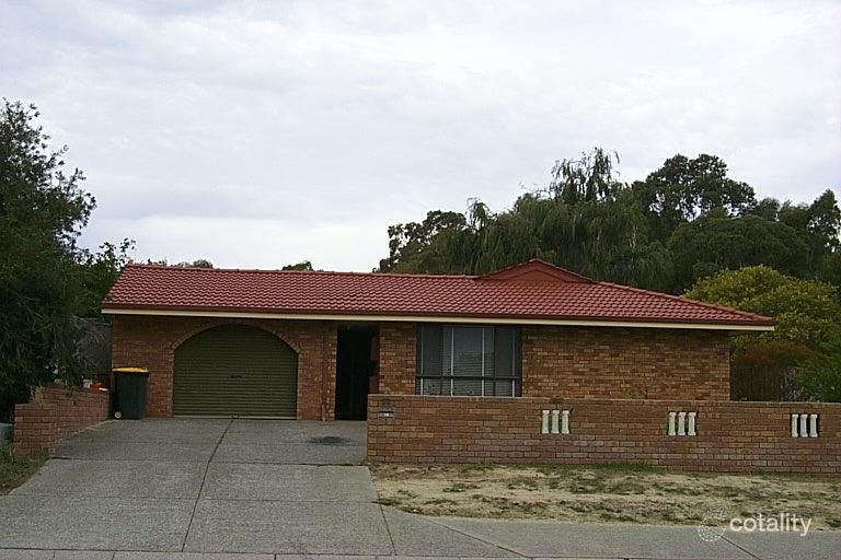 56 Blackadder Rd, Swan View, WA 6056