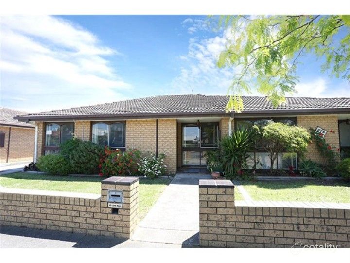 3/4 Wales St, Kingsville, VIC 3012