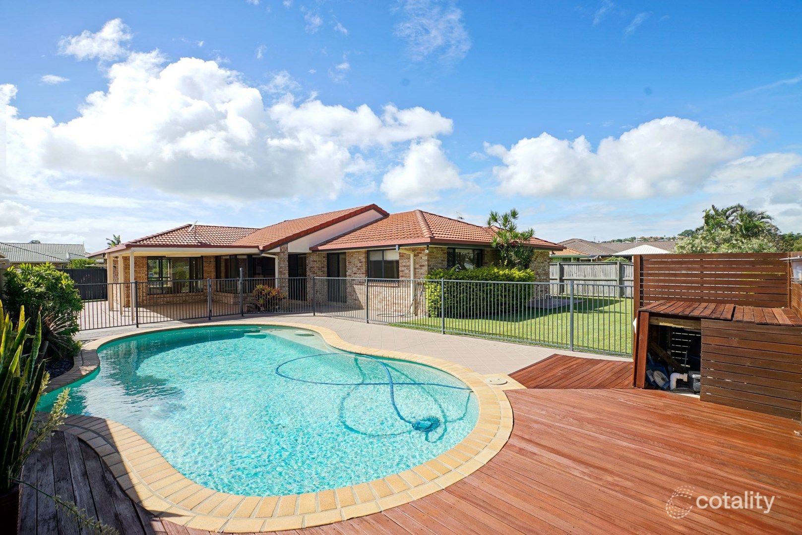29 Foxhill Pl, Banora Point, NSW 2486