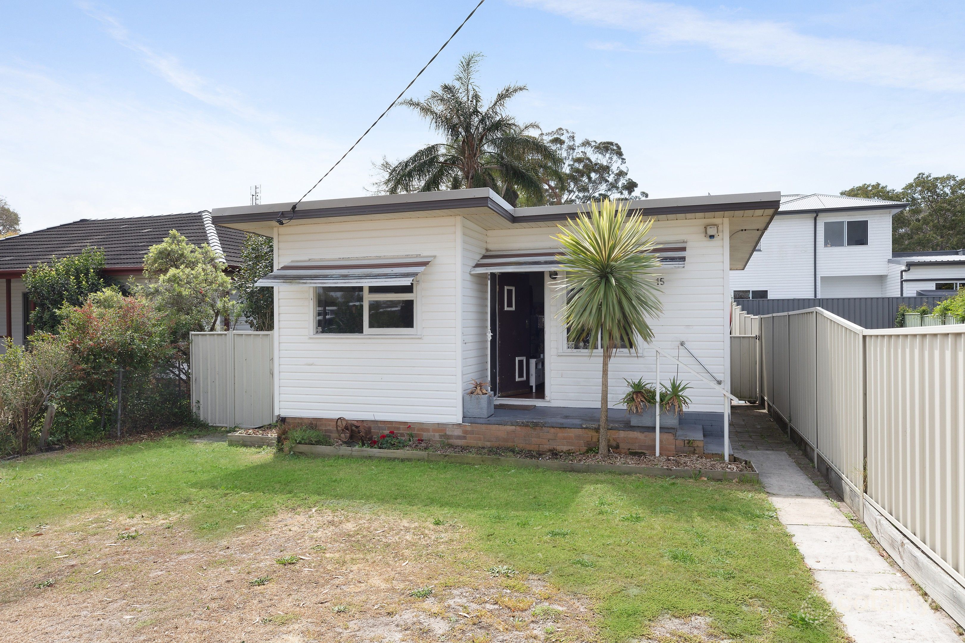 15 Gallipoli Ave, Blackwall, NSW 2256