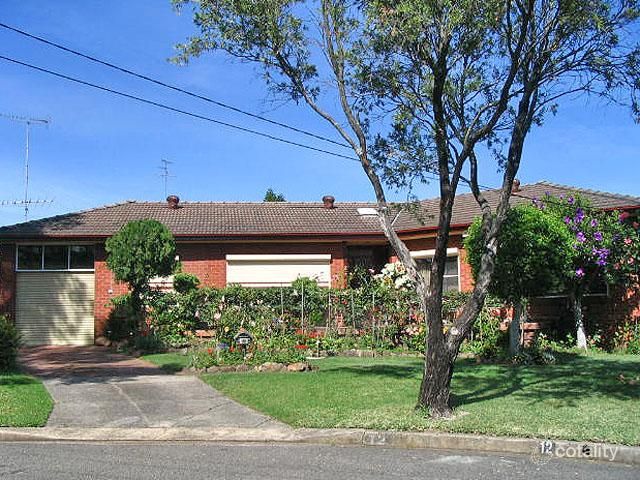 12 Illawong Cres, Greenacre, NSW 2190