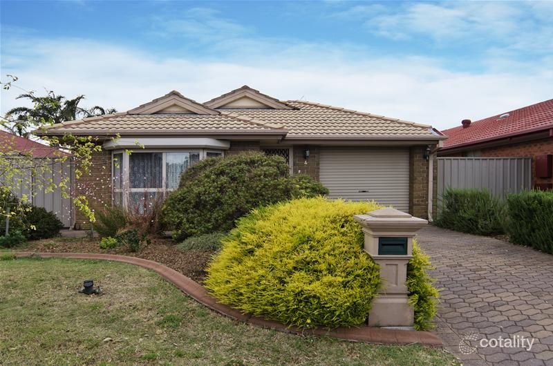 4 Maple Ct, Seaford, SA 5169