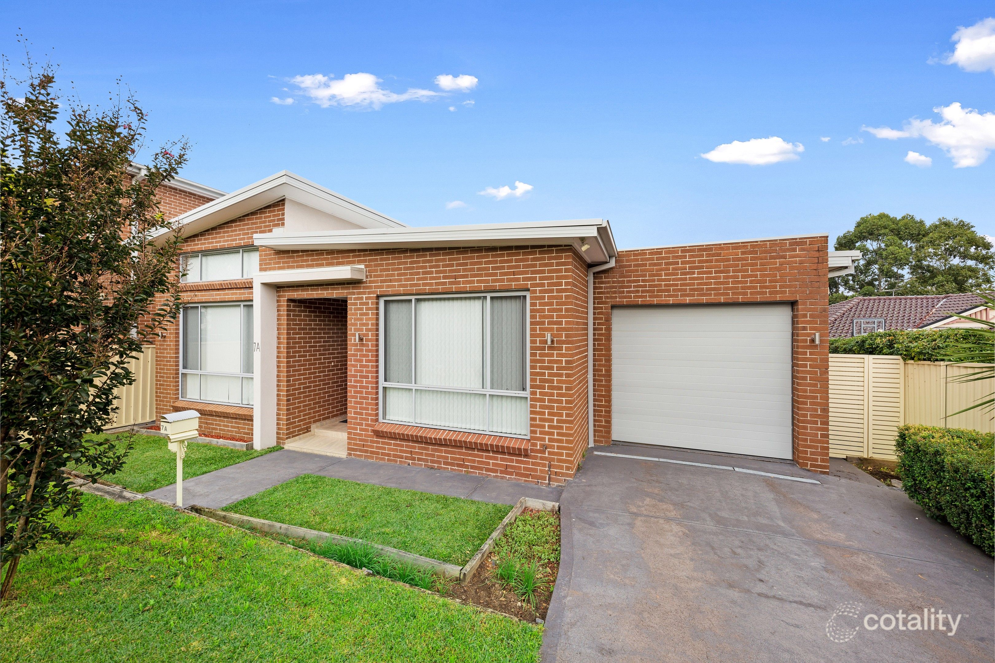 7a Binalong Ave, Caringbah, NSW 2229