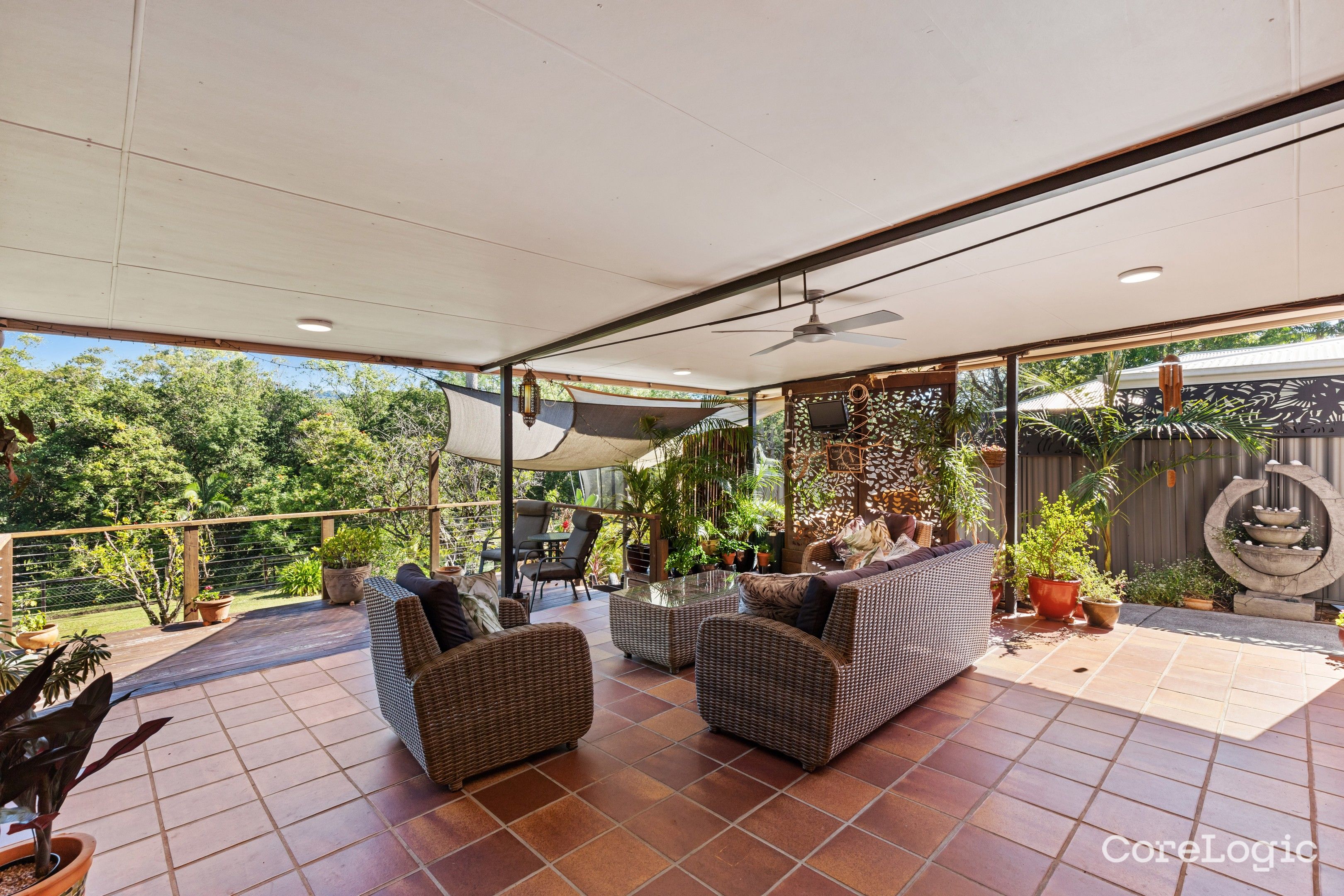 38-40 Paget St, Mooloolah Valley, QLD 4553