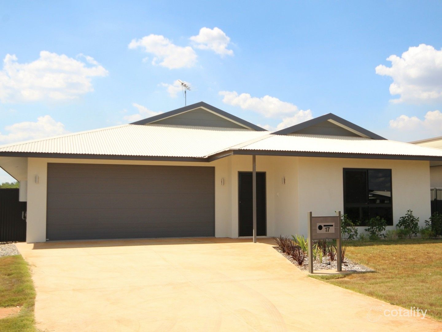 17 Bradshaw Cres, Katherine East, NT 0850