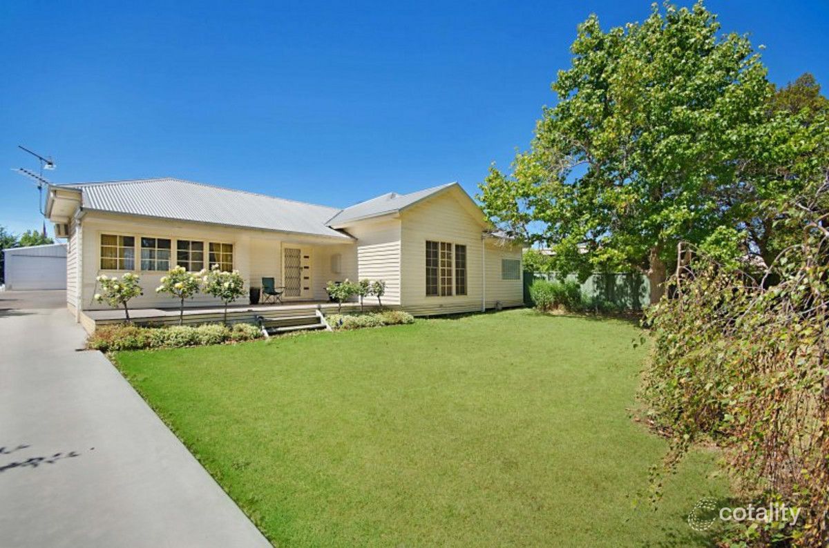 20 Eversley St, Hamilton, VIC 3300