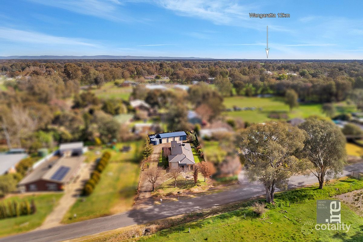 196 River Rd, Tarrawingee, VIC 3678