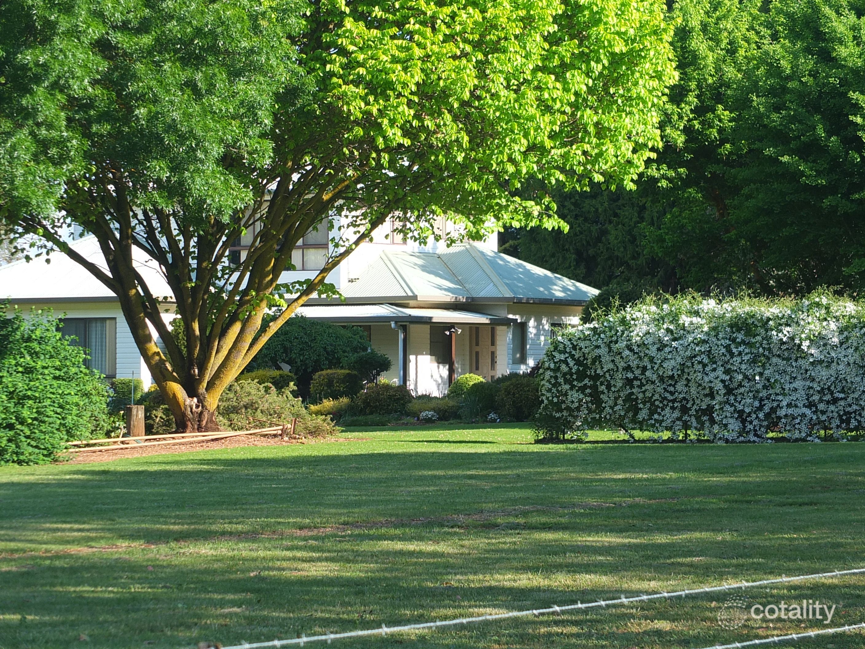 105 Burtons Lane, Forest Reefs, NSW 2798