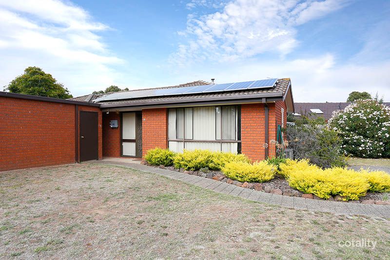 2/15 Jania St, Lara, VIC 3212