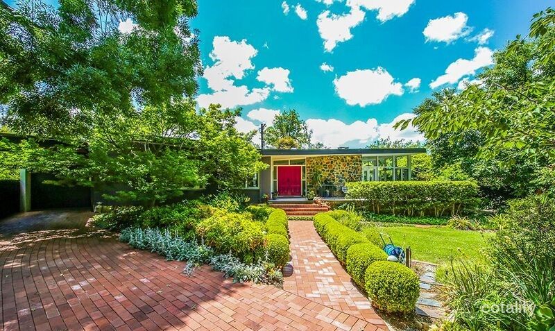 51 Tasmania Cir, Forrest, ACT 2603