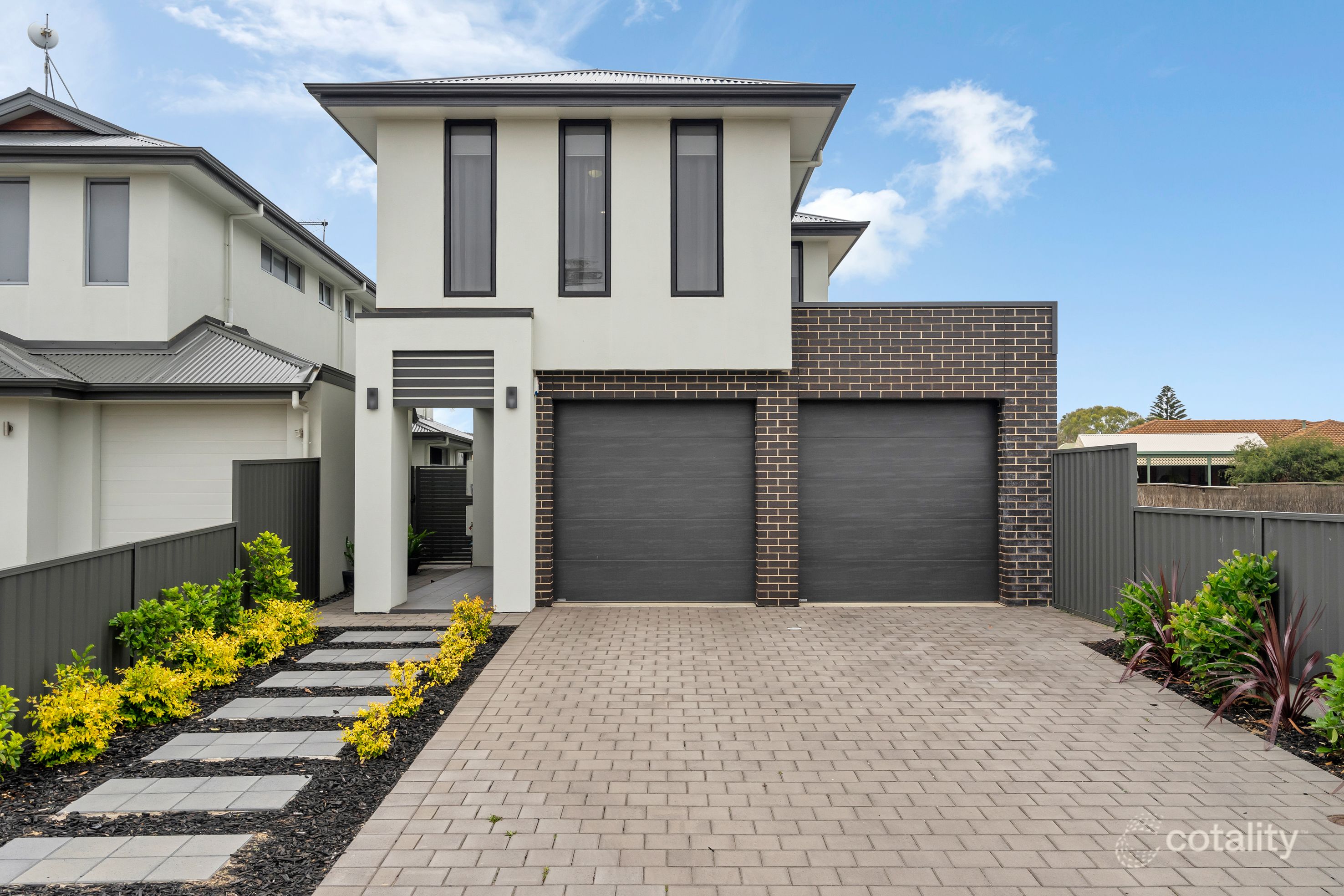 42 Lambert Ave, West Lakes Shore, SA 5020