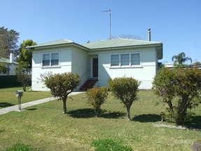 38 Eric St, Taree, NSW 2430