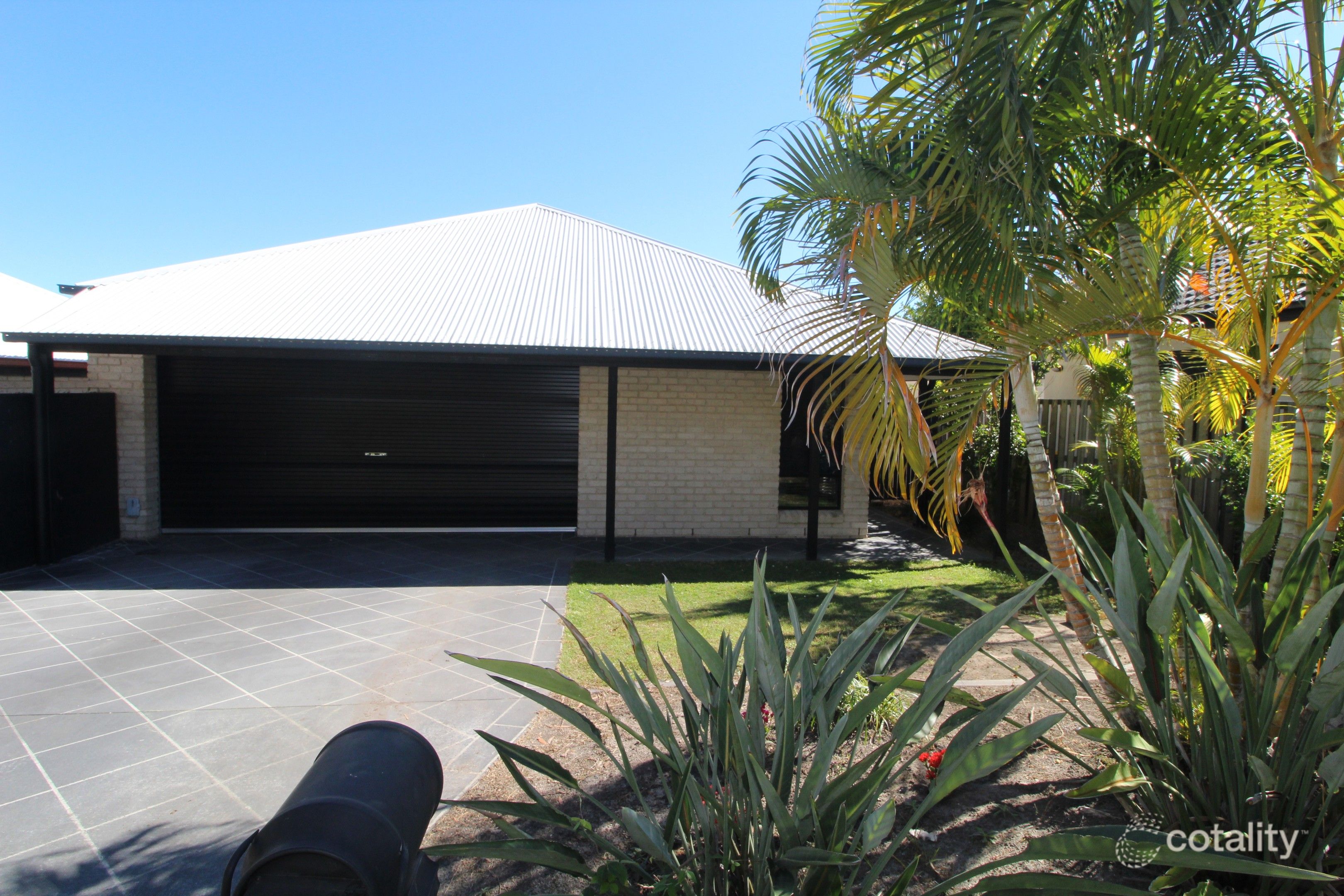13a Mulgrave Cres, Varsity Lakes, QLD 4227