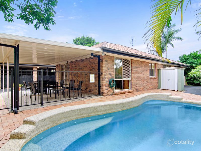 3 Mapia Rise, Pacific Pines, QLD 4211