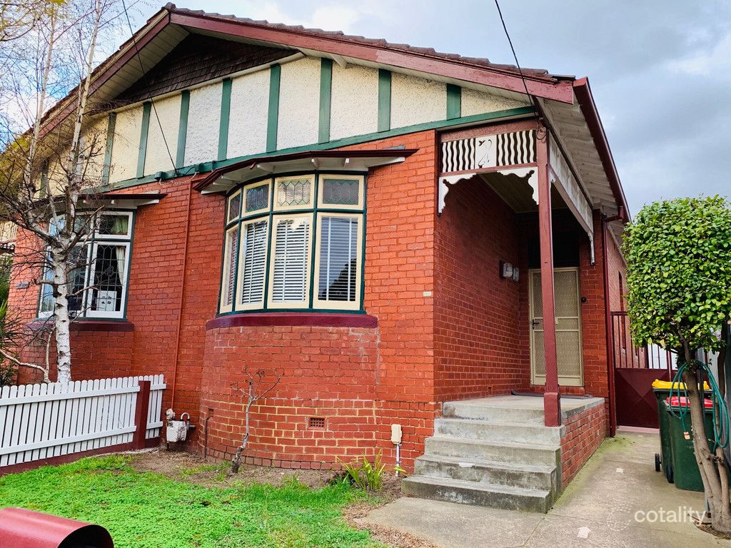 2 Flower St, Essendon, VIC 3040