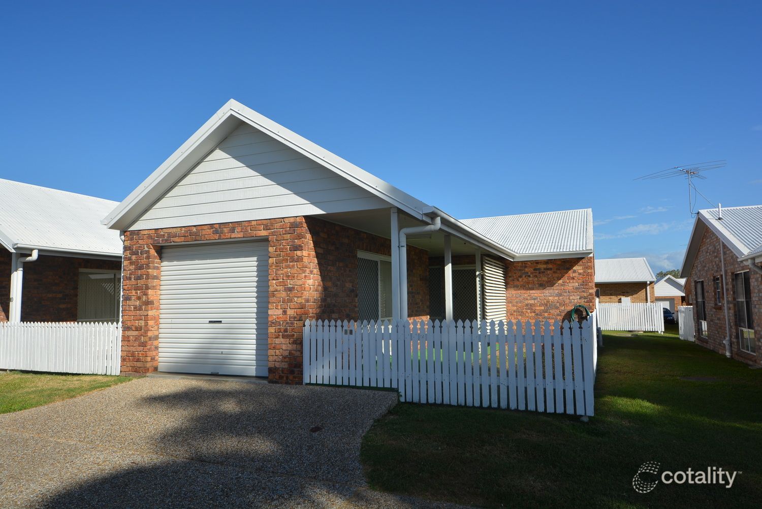 11/5 Kingfisher Pde, Norman Gardens, QLD 4701