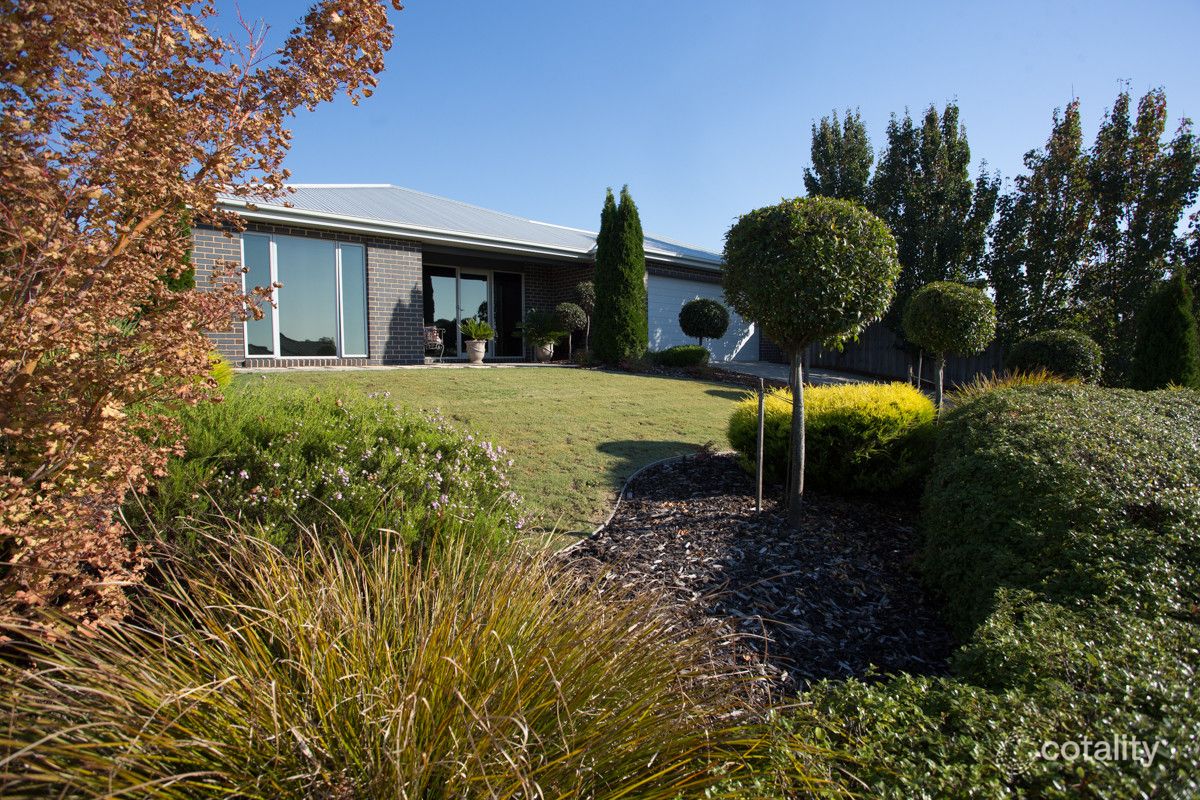 49 Connaught Way, Traralgon, VIC 3844