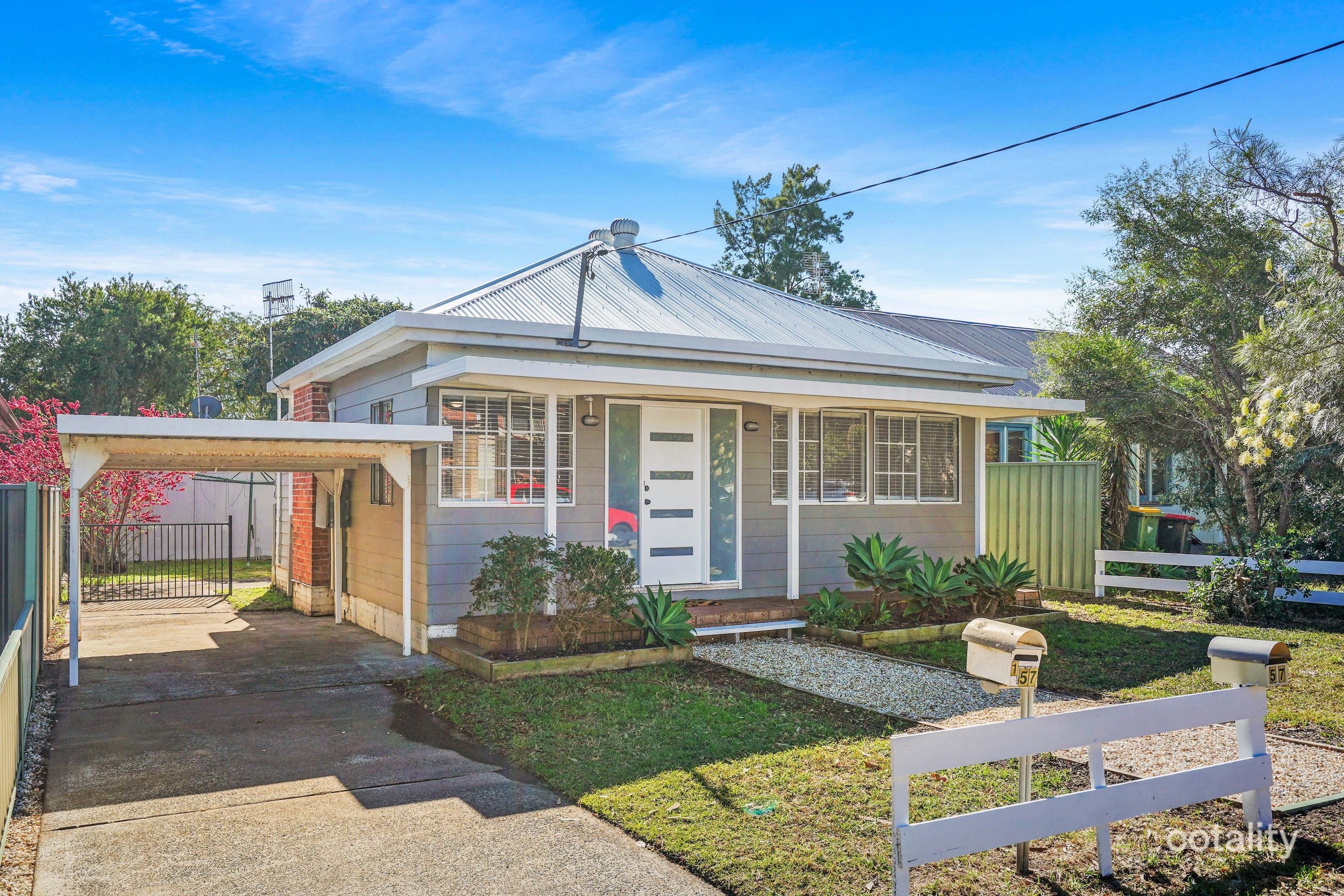 57 Adelaide Ave, Umina Beach, NSW 2257