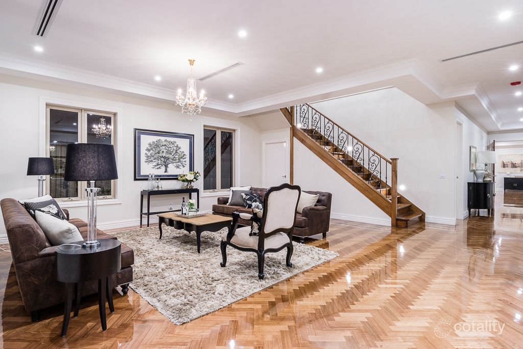 5 Kincumber Dr, Glen Waverley, VIC 3150