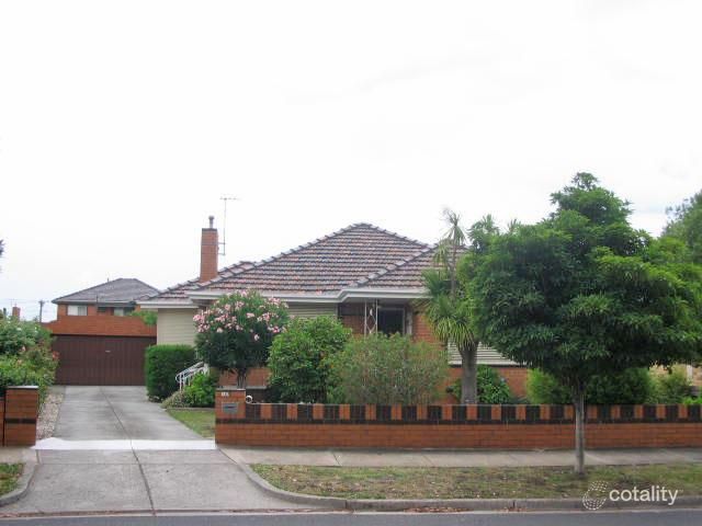 16 Bourchier St, Glenroy, VIC 3046