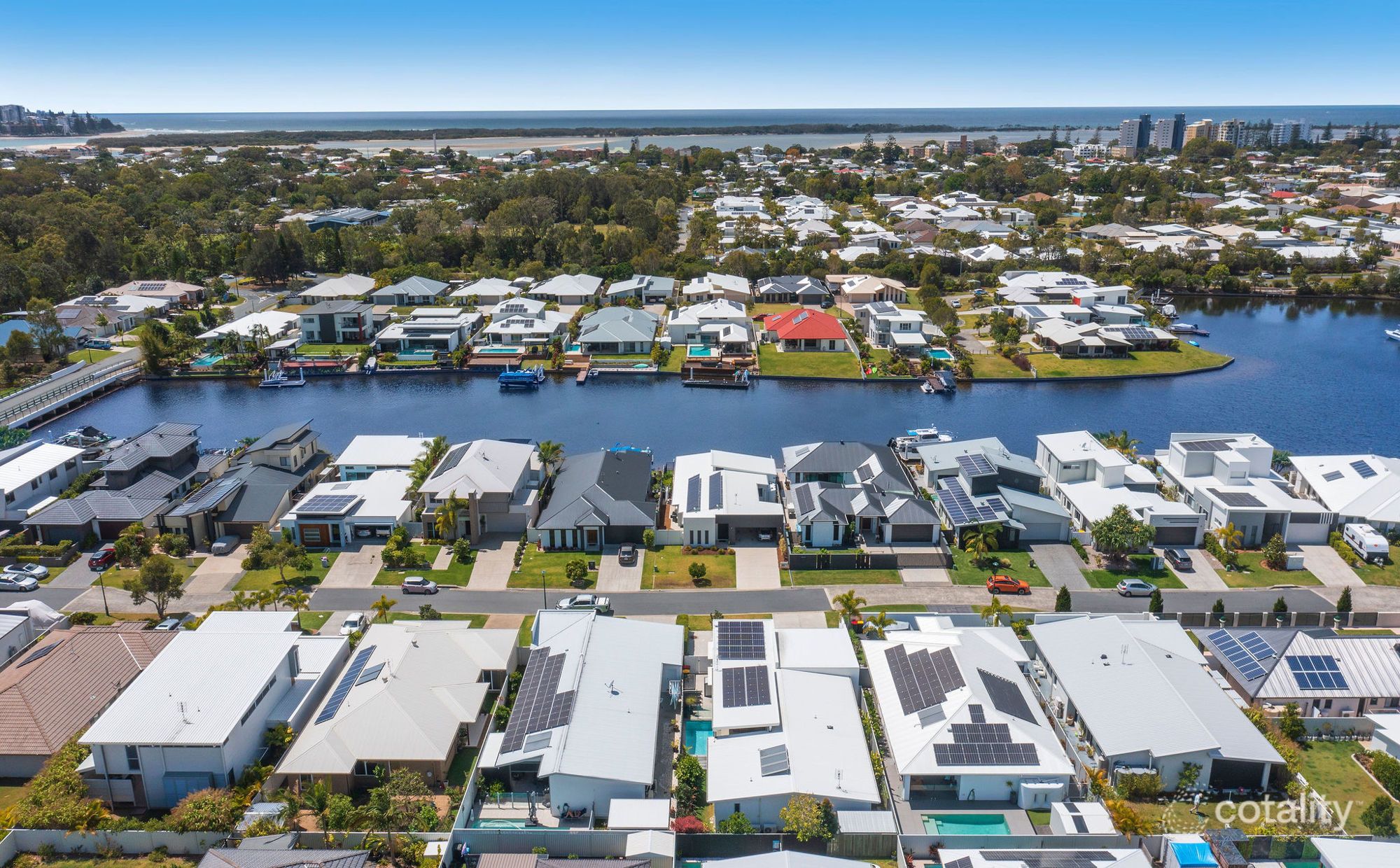 14 Bond St, Pelican Waters, QLD 4551