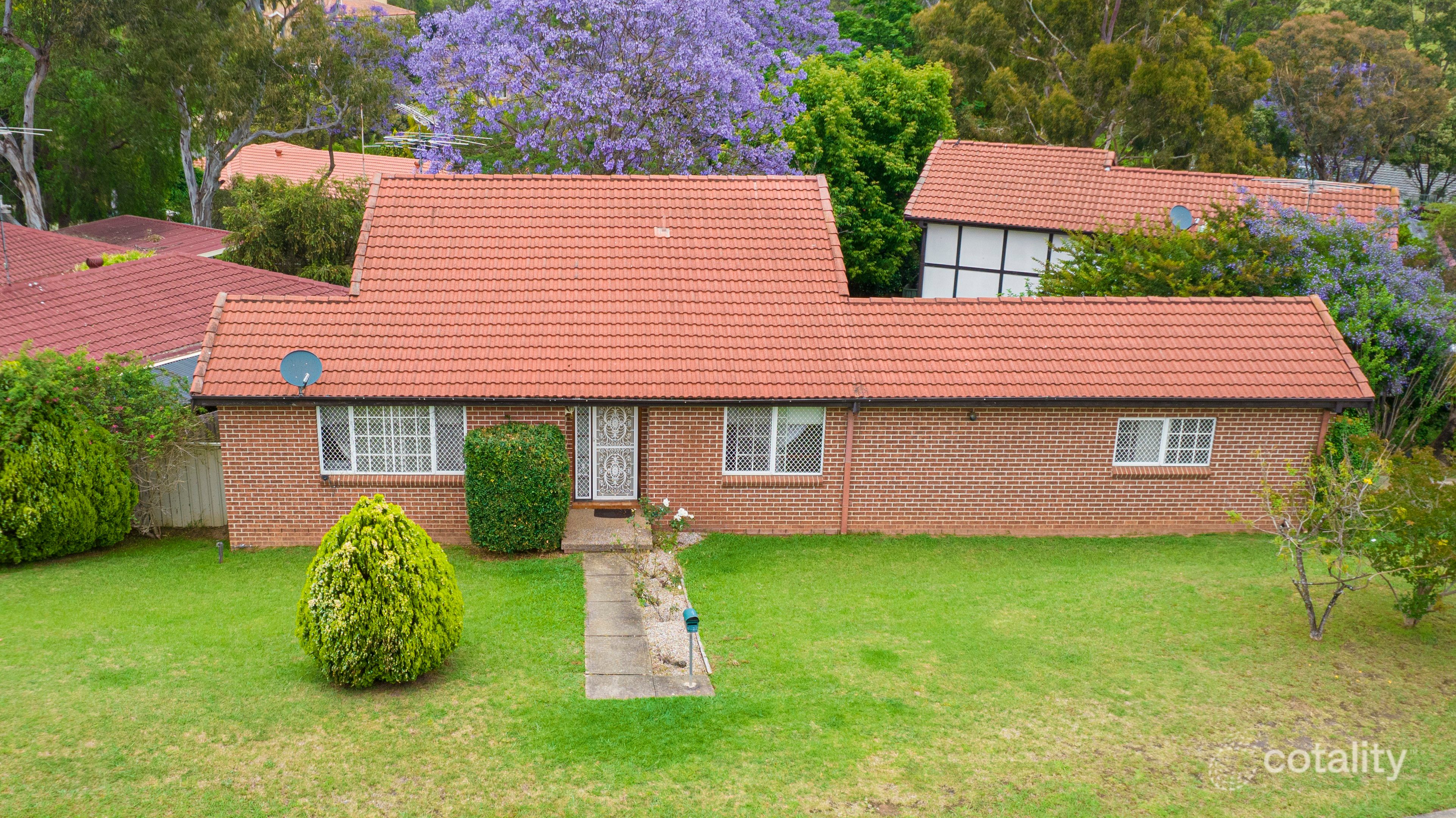 2/27 Appaloosa Cct, Blairmount, NSW 2559