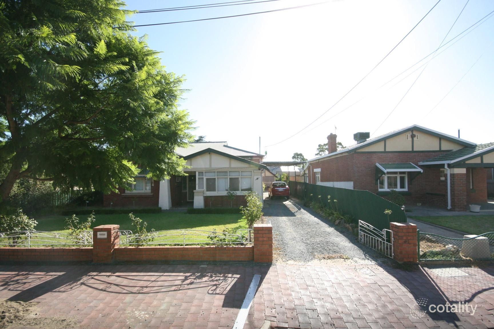 8 Coulter Ave, Black Forest, SA 5035