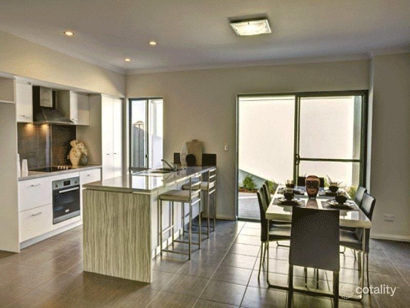 15 Wyperfeld St, Yanchep, WA 6035