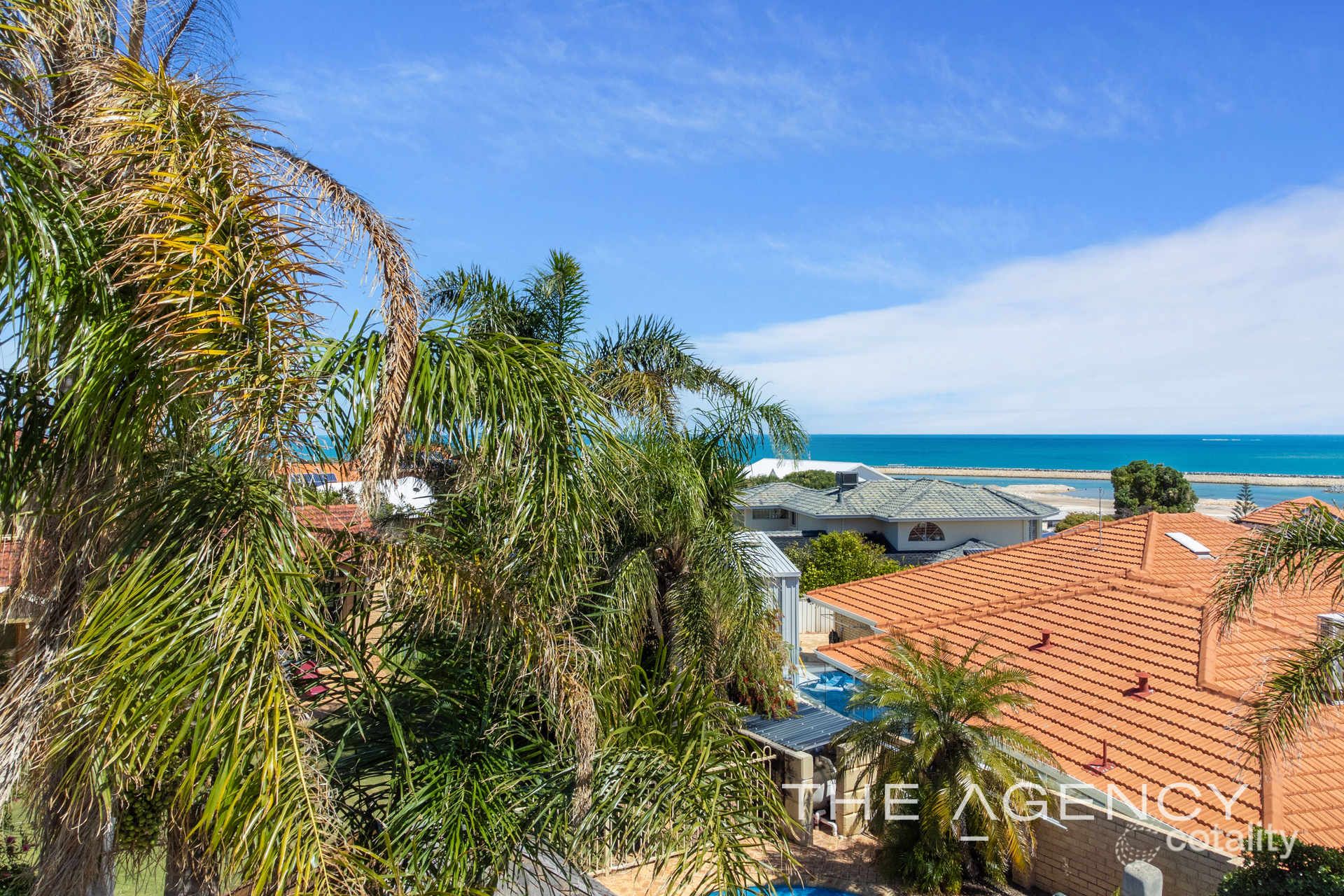 13 Reliance Cl, Ocean Reef, WA 6027