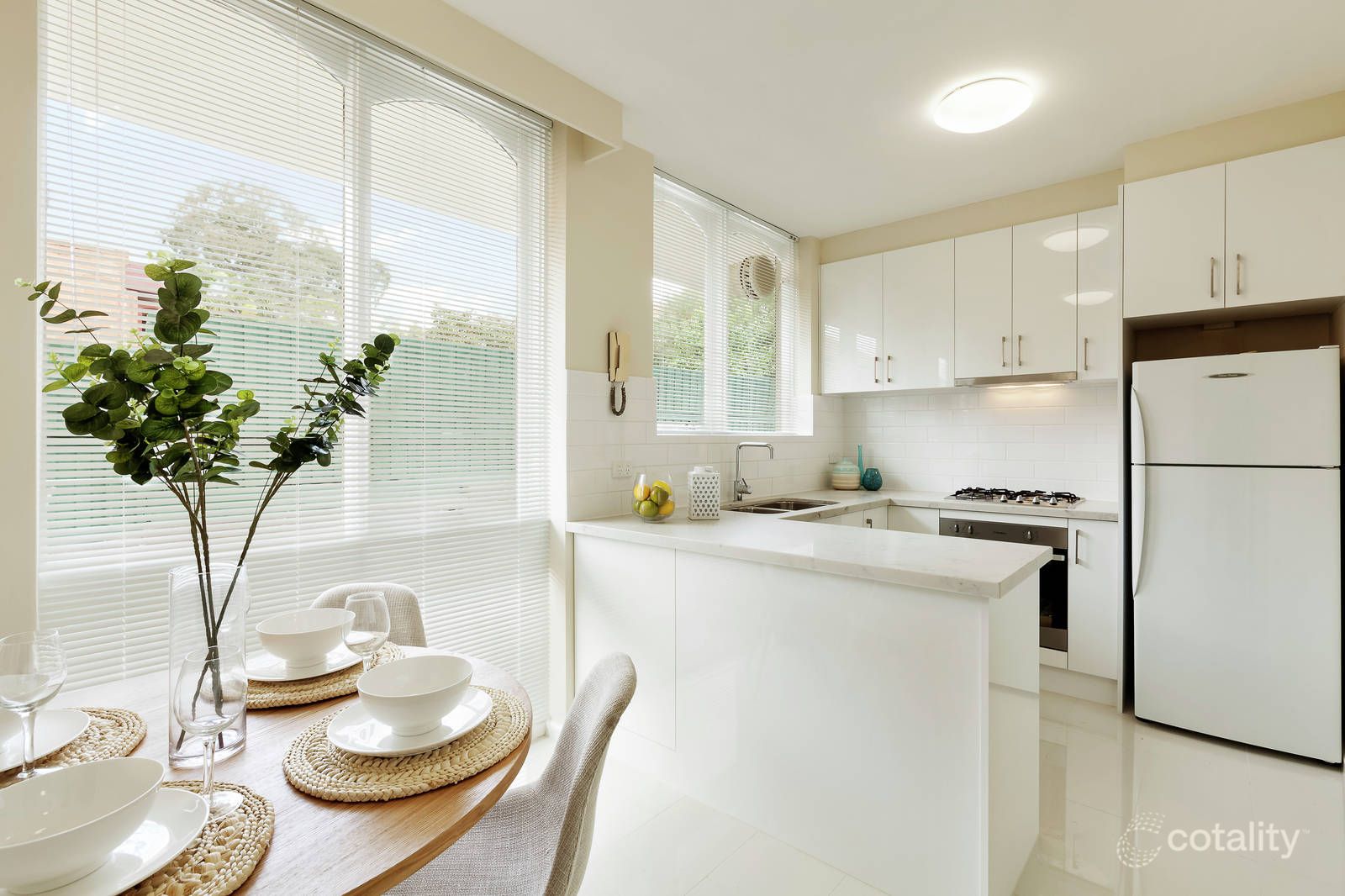 2/145 Peel St, Kew, VIC 3101