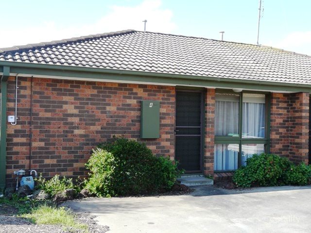 4/3 Hyland St, Moe, VIC 3825