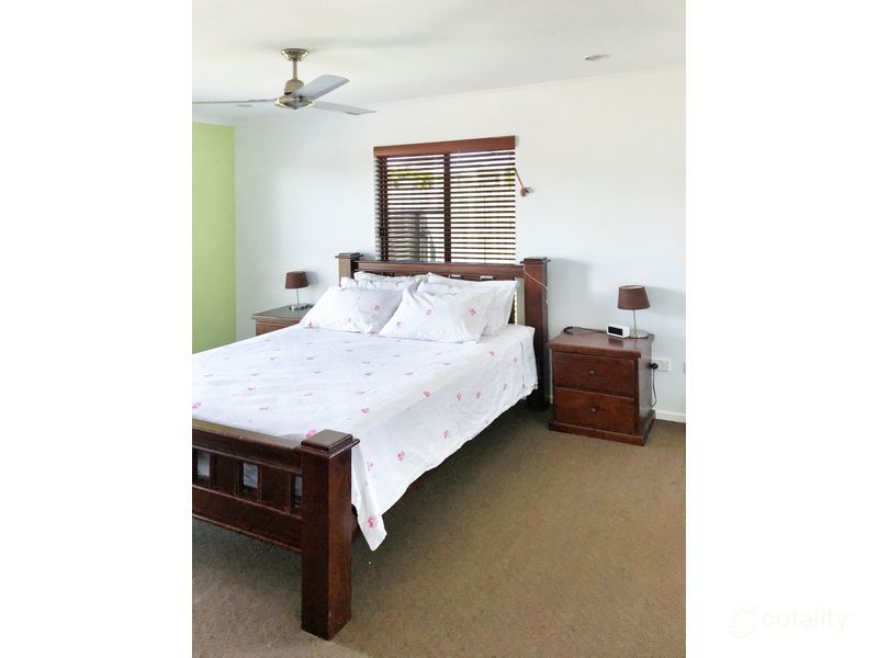 11 Aspen St, Rural View, QLD 4740