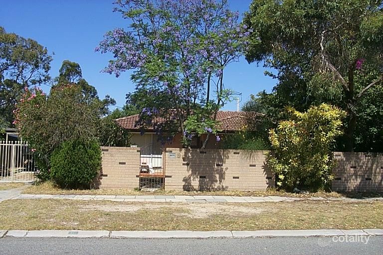 19 Gaskin Rd, Kenwick, WA 6107