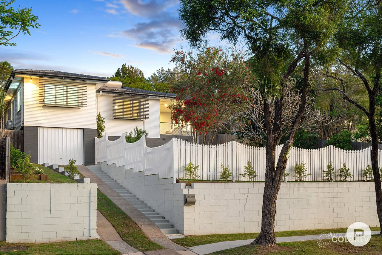431 Nursery Rd, Holland Park, QLD 4121