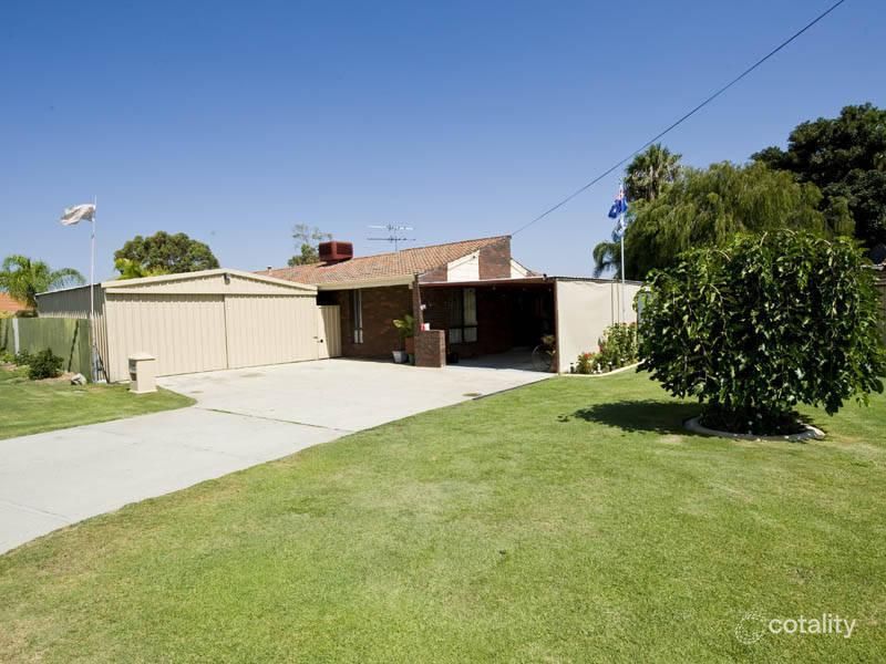 4 Nova Ct, Cooloongup, WA 6168