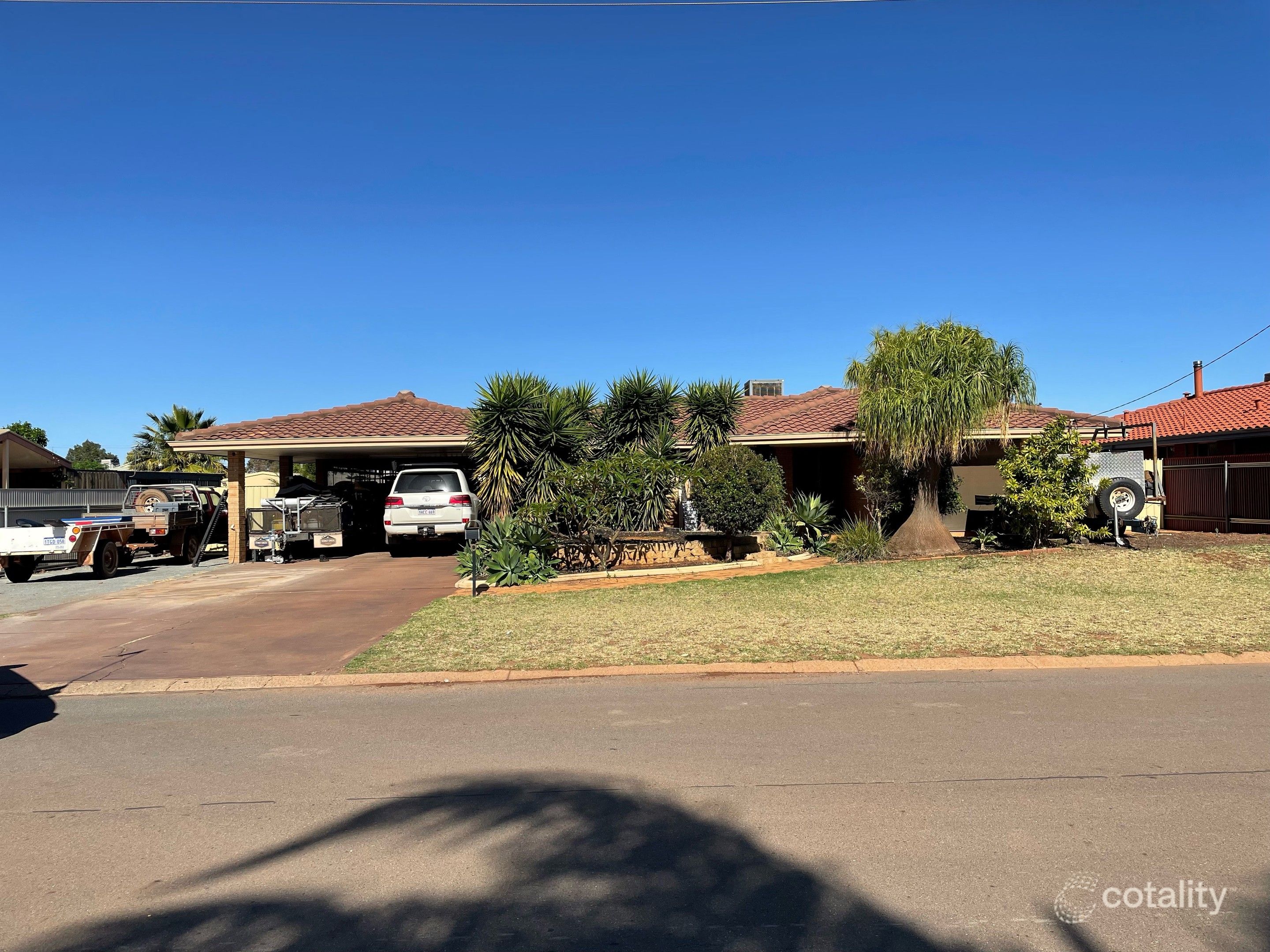 6 Fairetha Pl, Kalgoorlie, WA 6430