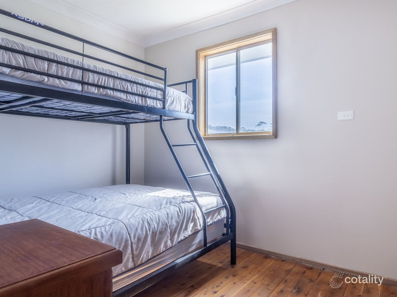 5 Riviera Ave, Sussex Inlet, NSW 2540