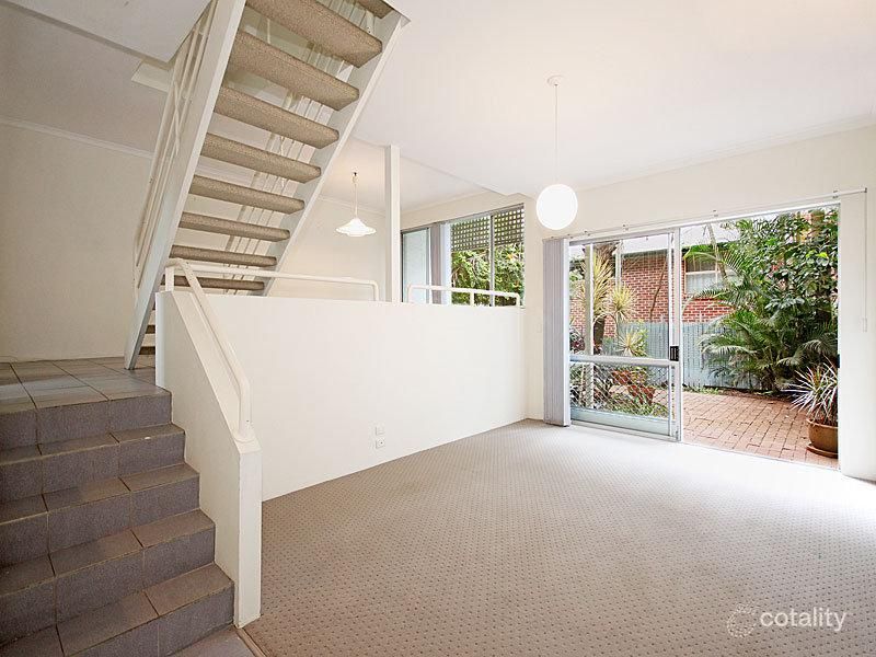 3/53 Durham St, St Lucia, QLD 4067
