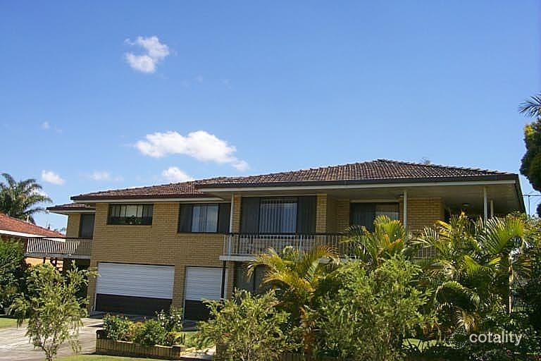 4 Crestgarden St, Macgregor, QLD 4109