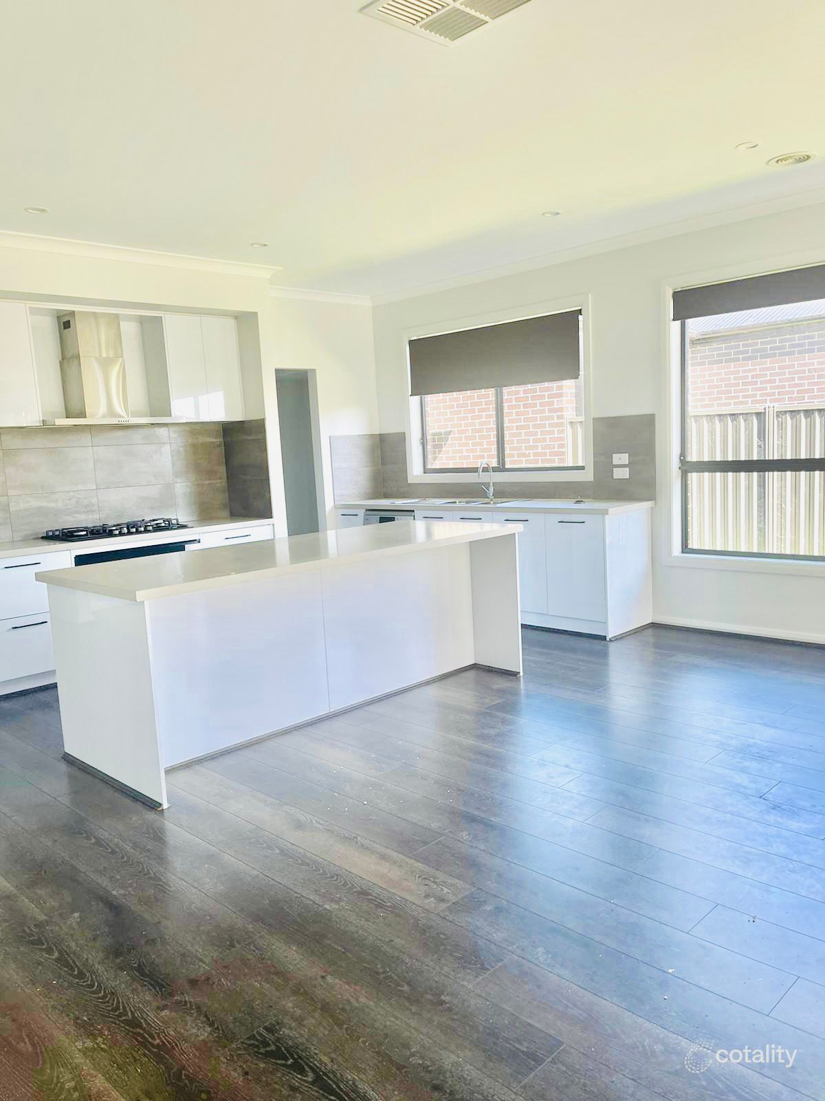 16 Sydney Way, Alfredton, VIC 3350