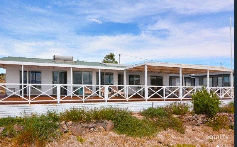 21 Quandong Dr, Douglas Point South, SA 5601