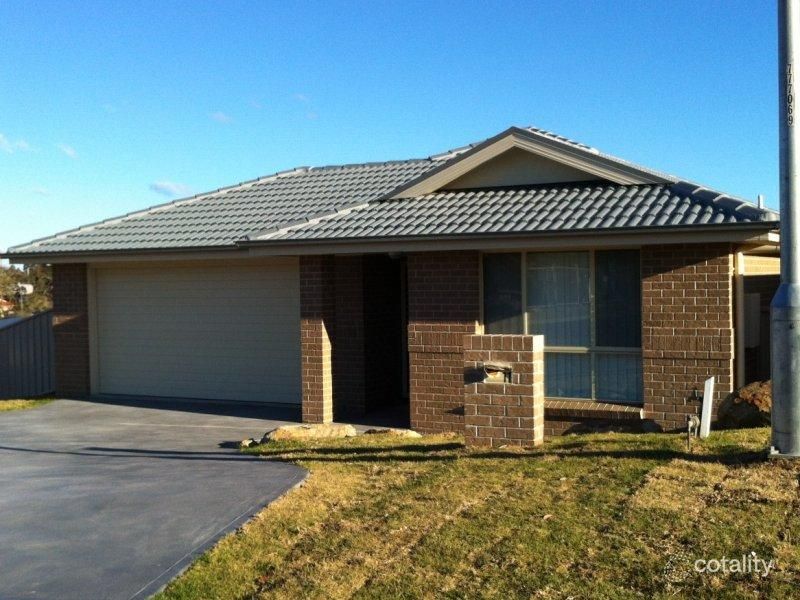 11 Christiana Cl, West Nowra, NSW 2541