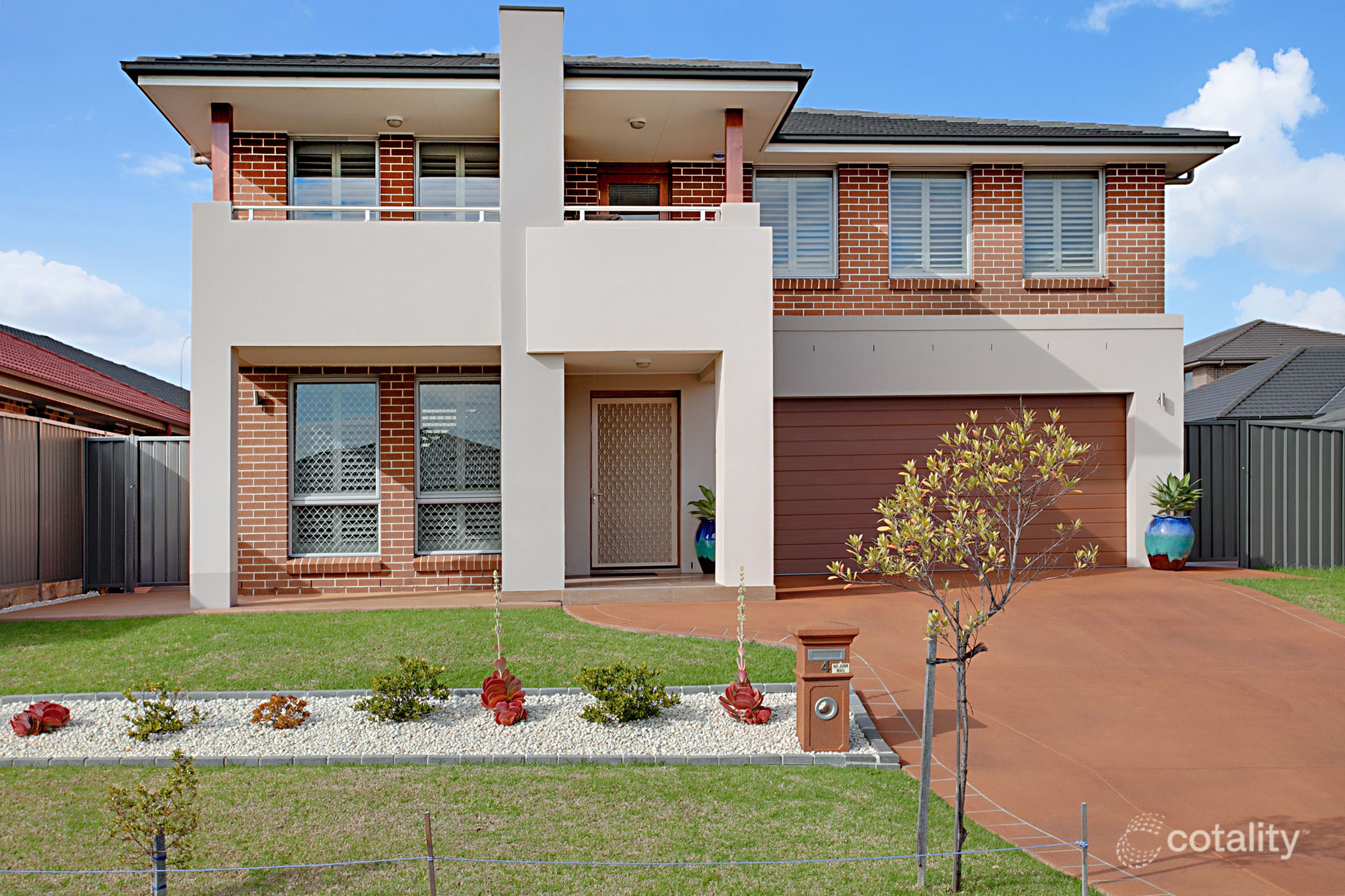4 Hubble St, Gregory Hills, NSW 2557