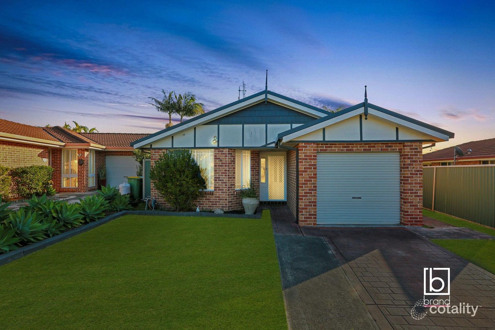 3 Keera Cl, Blue Haven, NSW 2262