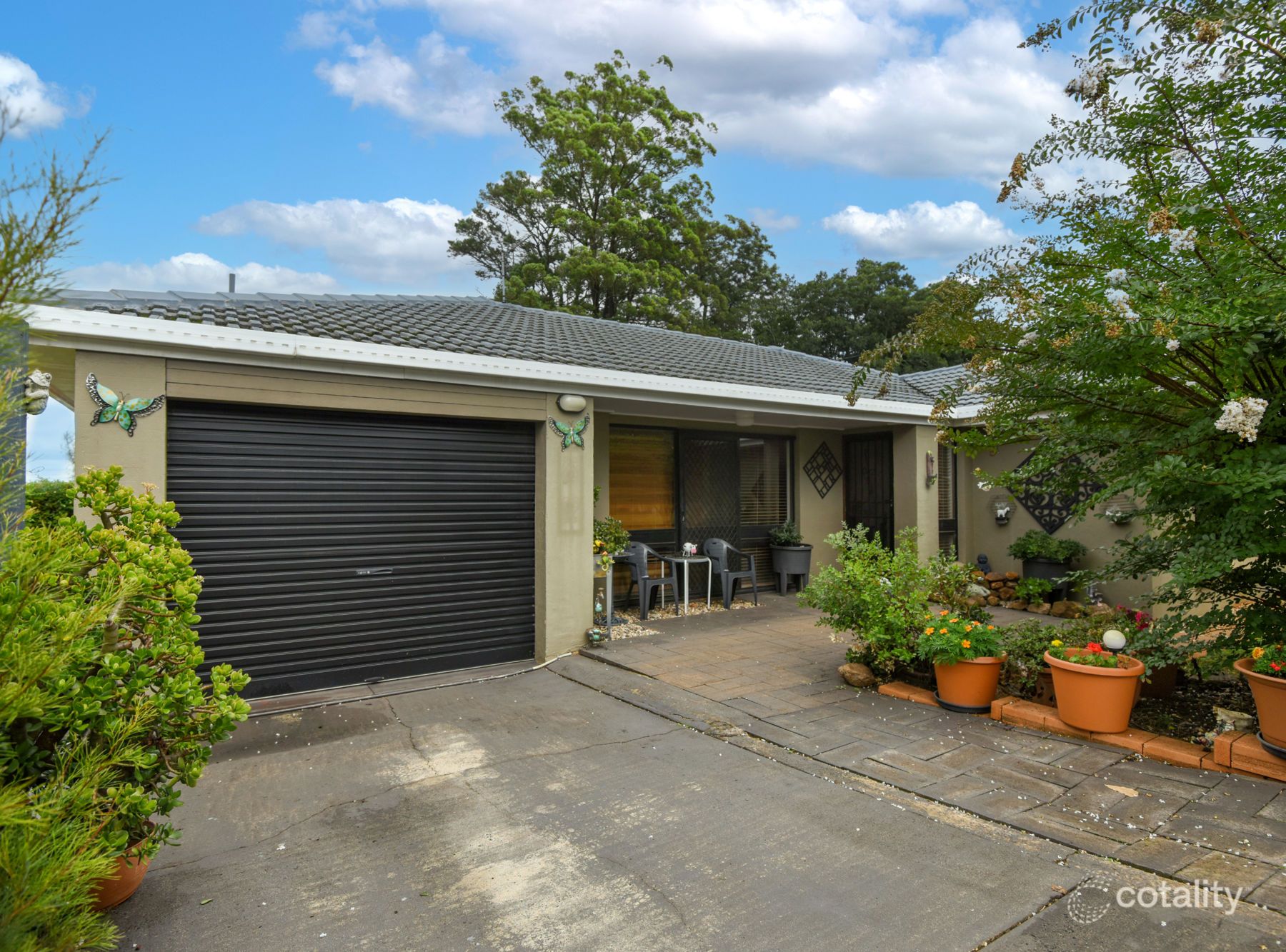 28 Jellicoe St, Mount Lofty, QLD 4350