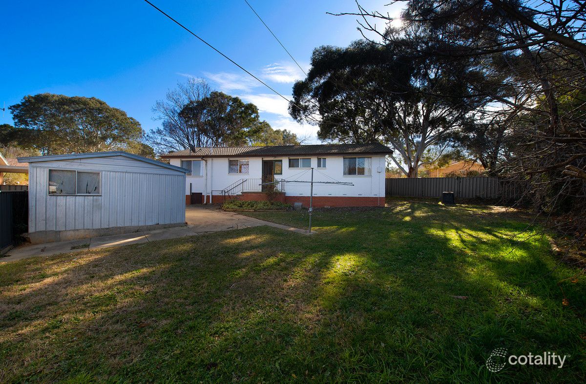2 Vela Pl, Giralang, ACT 2617