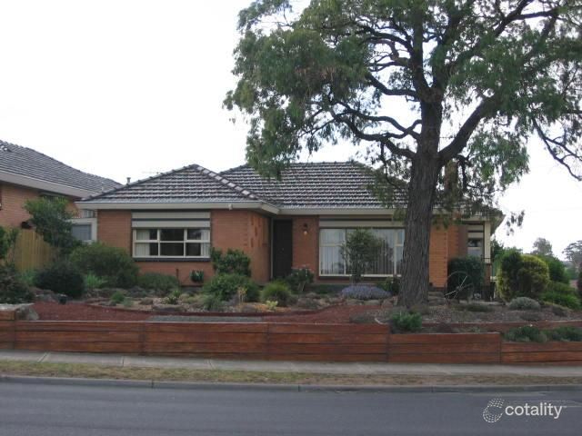 8 Canning St, Avondale Heights, VIC 3034