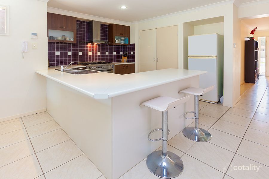 15 Coventina Cres, Springfield Lakes, QLD 4300