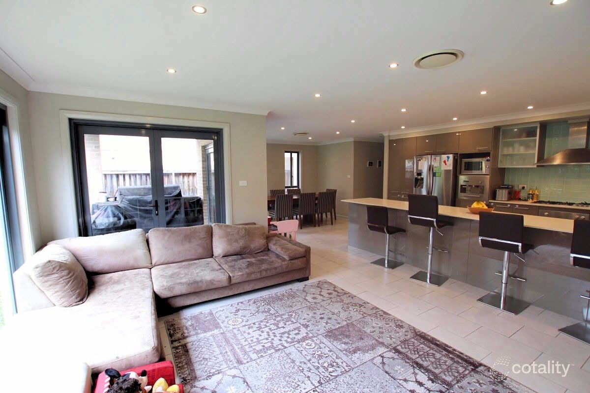 11 Boraga St, Pemulwuy, NSW 2145